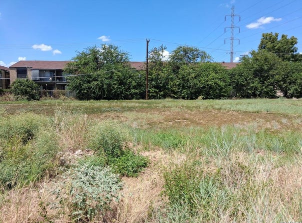 321 W LANGLEY BLVD, Universal City, TX 78148