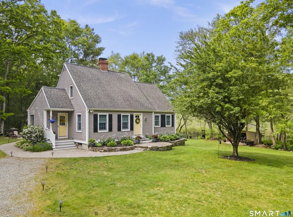 156 Cranberry Bog Road, Killingly, CT 06239