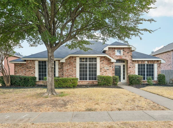 1532 Holveck Drive, Cedar Hill, TX 75104