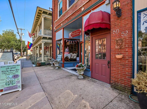 52 Pitman Avenue, Ocean Grove, NJ 07756