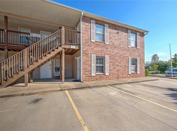 1437 W Sligo, Fayetteville, AR 72701