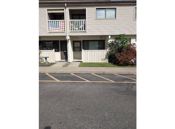 171 Winding Woods Loop, Staten Island, NY 10307