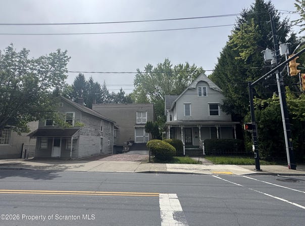 1804 N Main Avenue, Scranton, PA 18508
