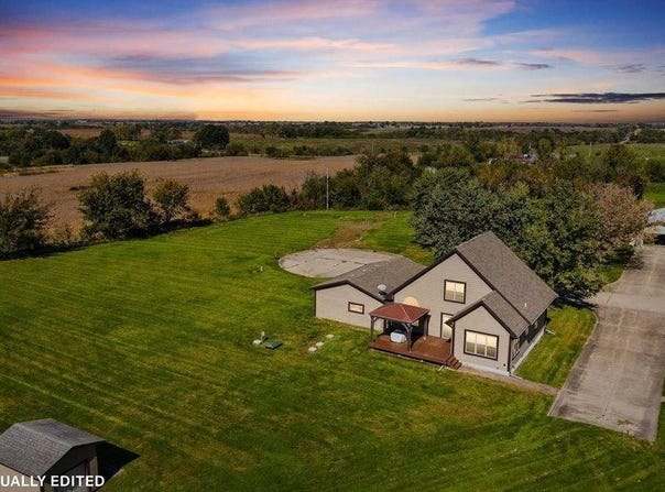 15787 Five Point Lane, Moravia, IA 52571