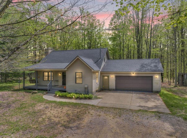 2560 S 25 Road, Boon, MI 49618