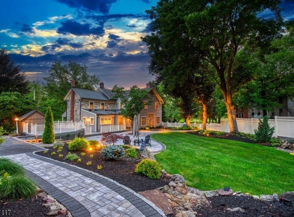 127 E Asbury Anderson Rd, Washington Twp., NJ 07882-4050