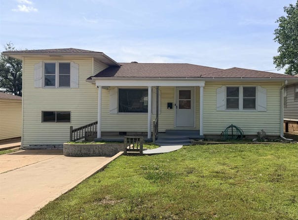 1621 E Park Ave, Enid, OK 73701