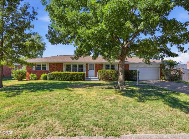2806 Wisconsin Avenue, Joplin, MO 64804