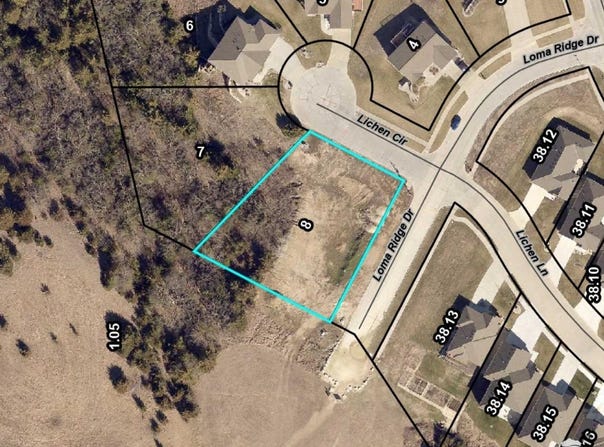 Lichen Circle, Manhattan, KS 66503