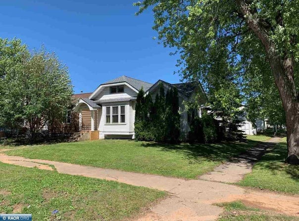2630 3rd Ave E, Hibbing, MN 55746