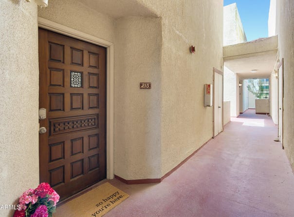 4330 N 5th Avenue, Phoenix, AZ 85013