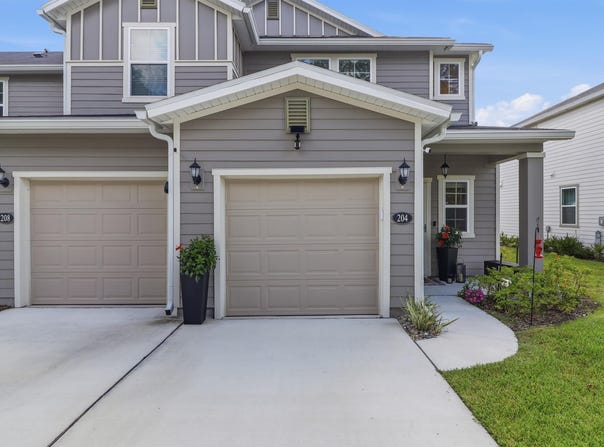 204 Beach Palm Ct, St Augustine, FL 32086