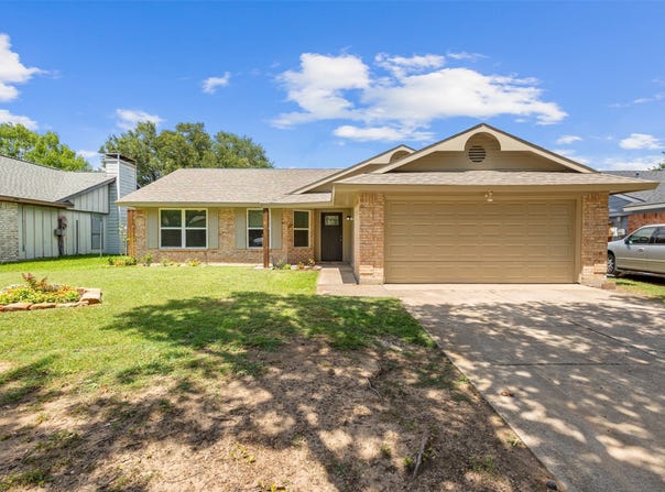 212 Mapleridge Drive, Rockwall, TX 75032