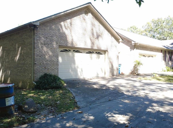 28 Forest Drive, Henagar, AL 35978