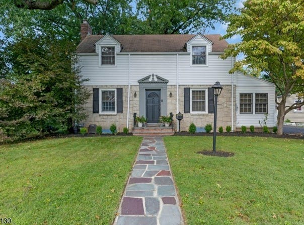 68 Meadowbrook Rd, North Plainfield Boro, NJ 07062-2336
