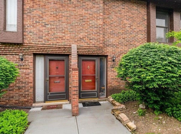 2806 Downing Way, Columbus, OH 43221