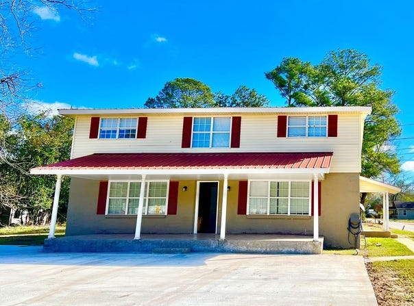 2729 Central Ave, Tifton, GA 31794
