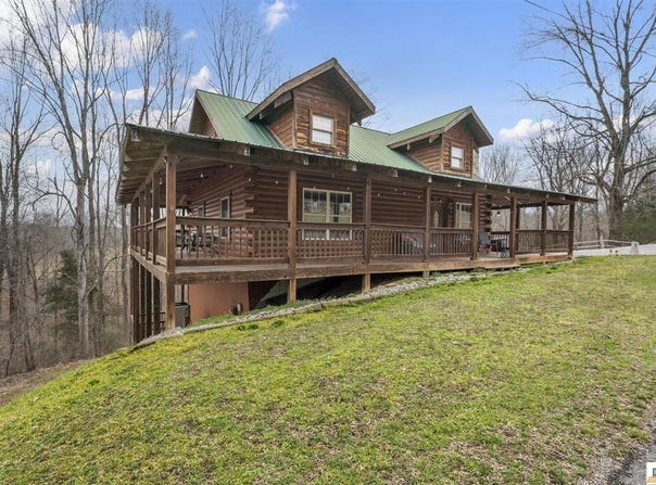 384 Cheyenne Pass Road, Austin, KY 42123