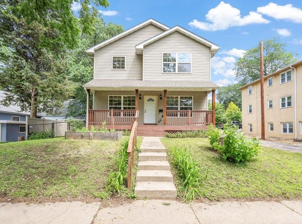 2116 2nd Avenue N, Minneapolis, MN 55405