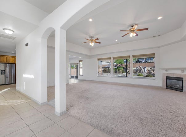 2207 E 2540 S, St George, UT 84790