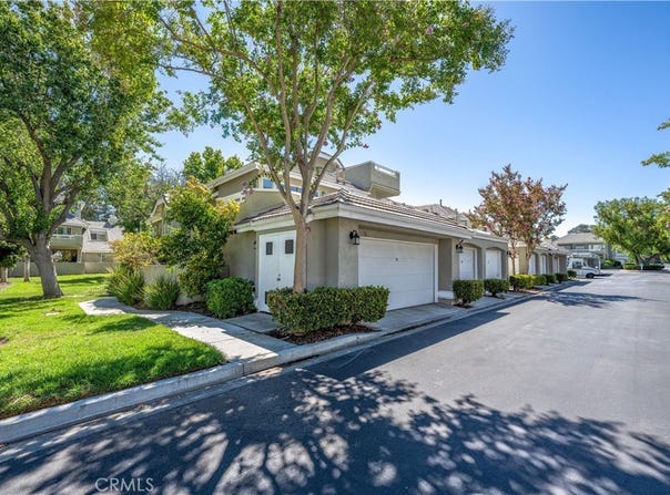 26127 Mcbean Parkway, Valencia, CA 91355