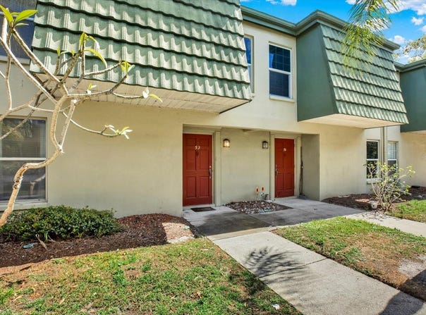 1799 N HIGHLAND AVENUE, CLEARWATER, FL 33755
