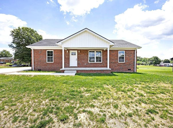 104 Popes Creek Drive, Campbellsville, KY 42718
