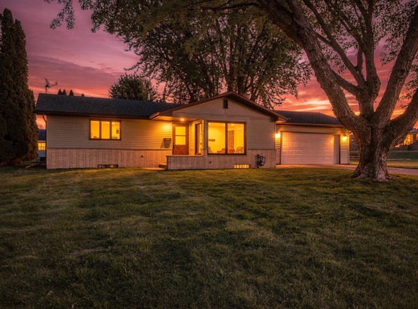 1021 Van Buren Avenue, Owatonna, MN 55060