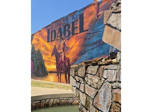 402 Texas, Idabel, OK 74745