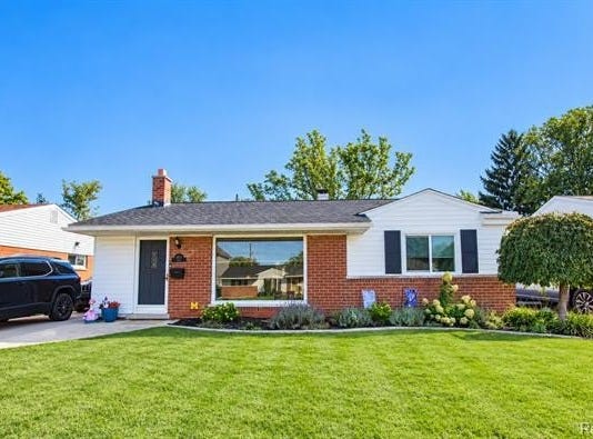 18157 Valade Street, Riverview, MI 48193