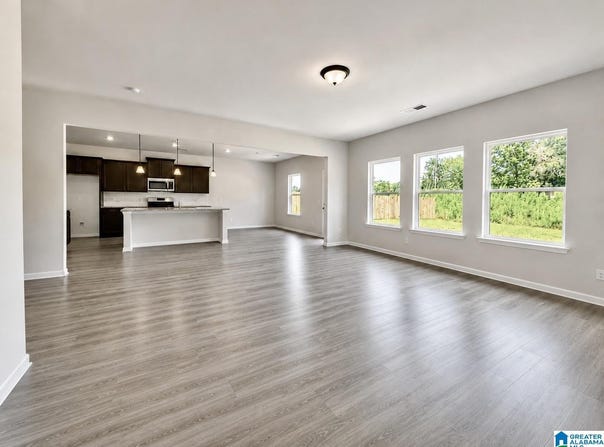556 BRIDLEWOOD CIRCLE, MORRIS, AL 35116
