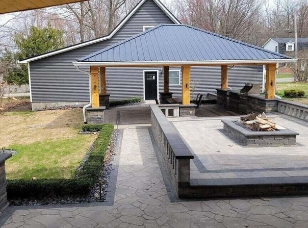 206 Joliet Avenue, Houghton Lake, MI 48629
