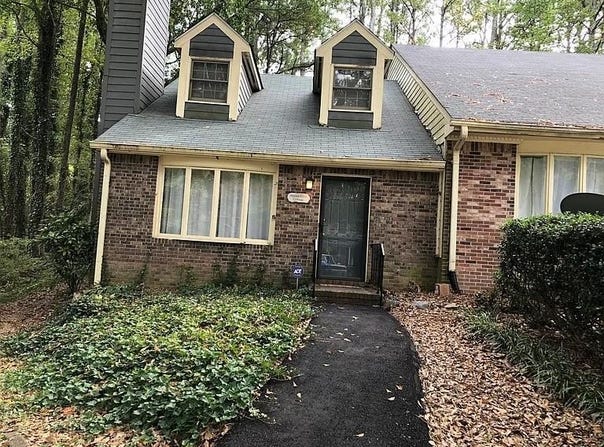 7090 Williamsburg Drive, Riverdale, GA 30274