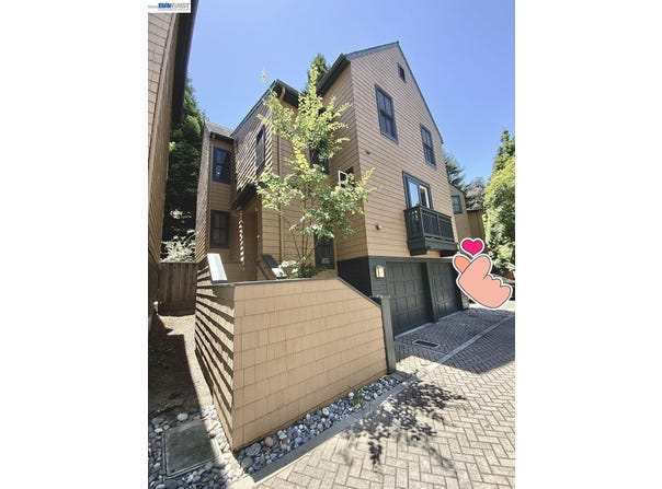 19 Edgewood Pl, Belmont, CA 94002