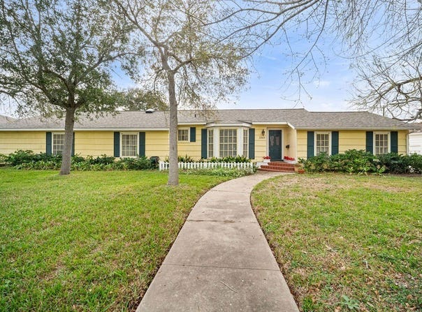 3343 San Antonio Street, Corpus Christi, TX 78411
