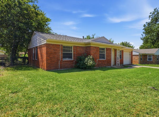 4311 Scottsdale Drive, Mesquite, TX 75150