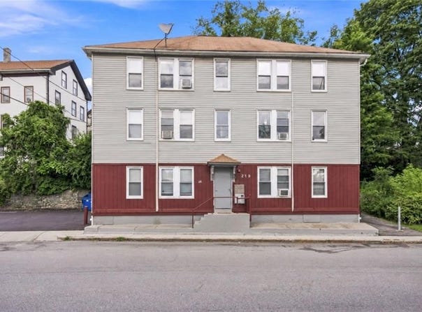 219 River Street, Woonsocket, RI 02895