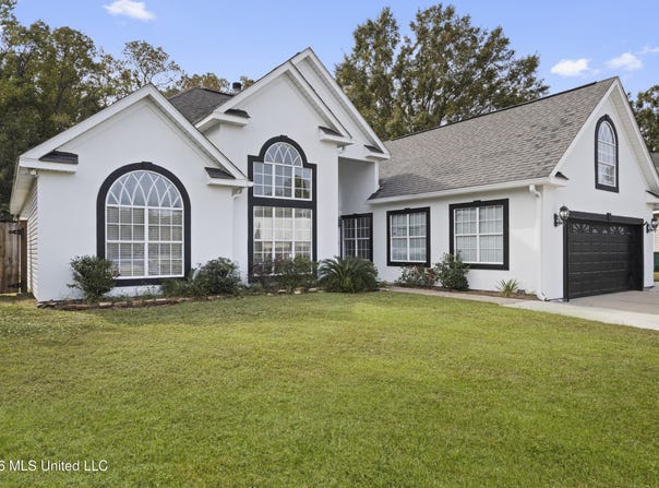 9 Pecan Lane, Long Beach, MS 39560