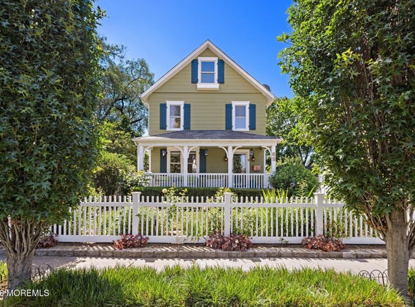 69 Foster Street, Red Bank, NJ 07701