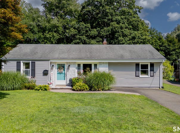 100 Jacobs Terrace, Middletown, CT 06457