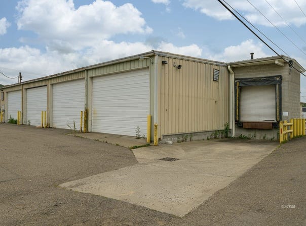 1708 Eastern Ave, Gallipolis, OH 45631