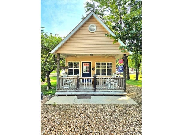 406 Arrowhead Trail, Hermann, MO 65041