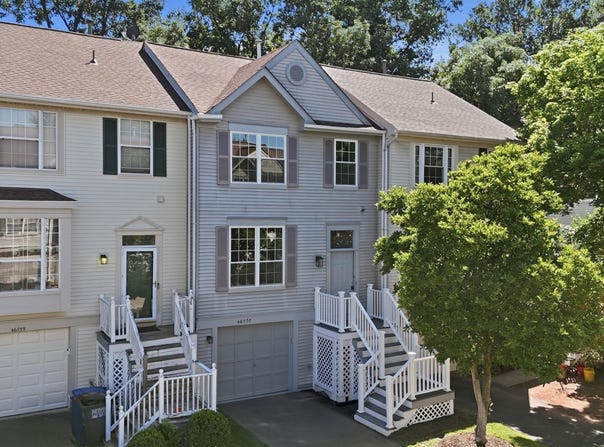 46757 HOBBLEBUSH Terrace, STERLING, VA 20164