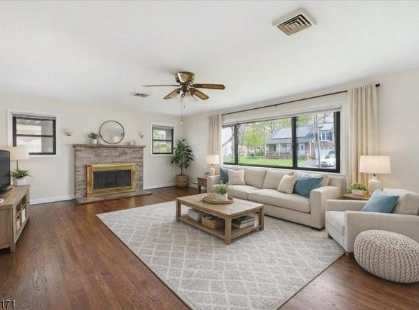 96 Wiltop Rd, Netcong Boro, NJ 07857-1424