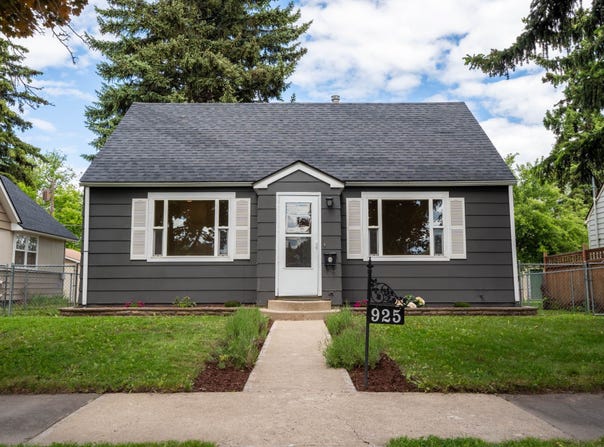 925 8th Avenue E, Kalispell, MT 59901