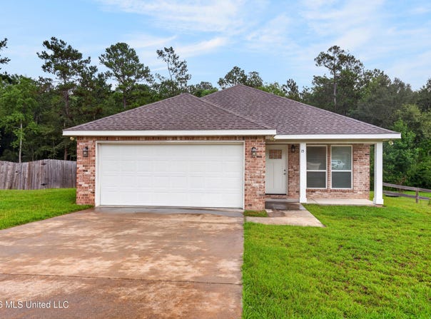 15 Marlin Lane, McHenry, MS 39561
