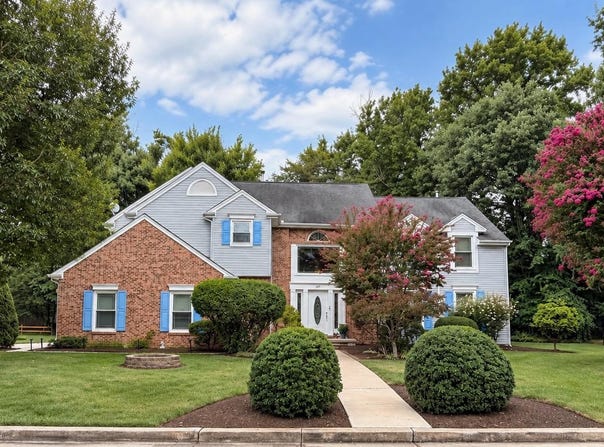 107 BENTLEY Drive, MOUNT LAUREL, NJ 08054
