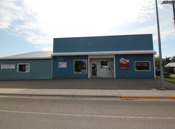 100 1st Street N, Cascade, MT 59421