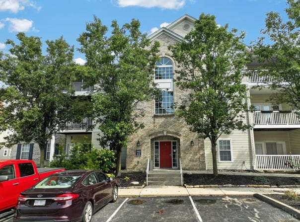5413 Michelles Oak Court, Green Twp, OH 45248