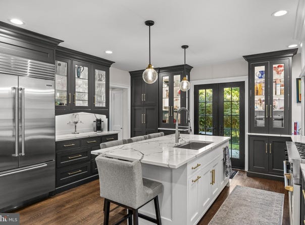 863 GOLF VIEW Road, MOORESTOWN, NJ 08057